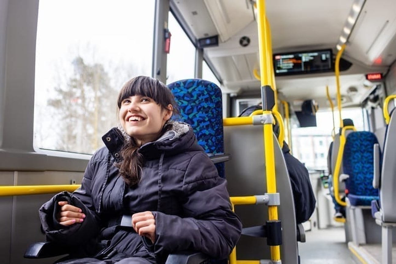 A participant travelling confidently and independently